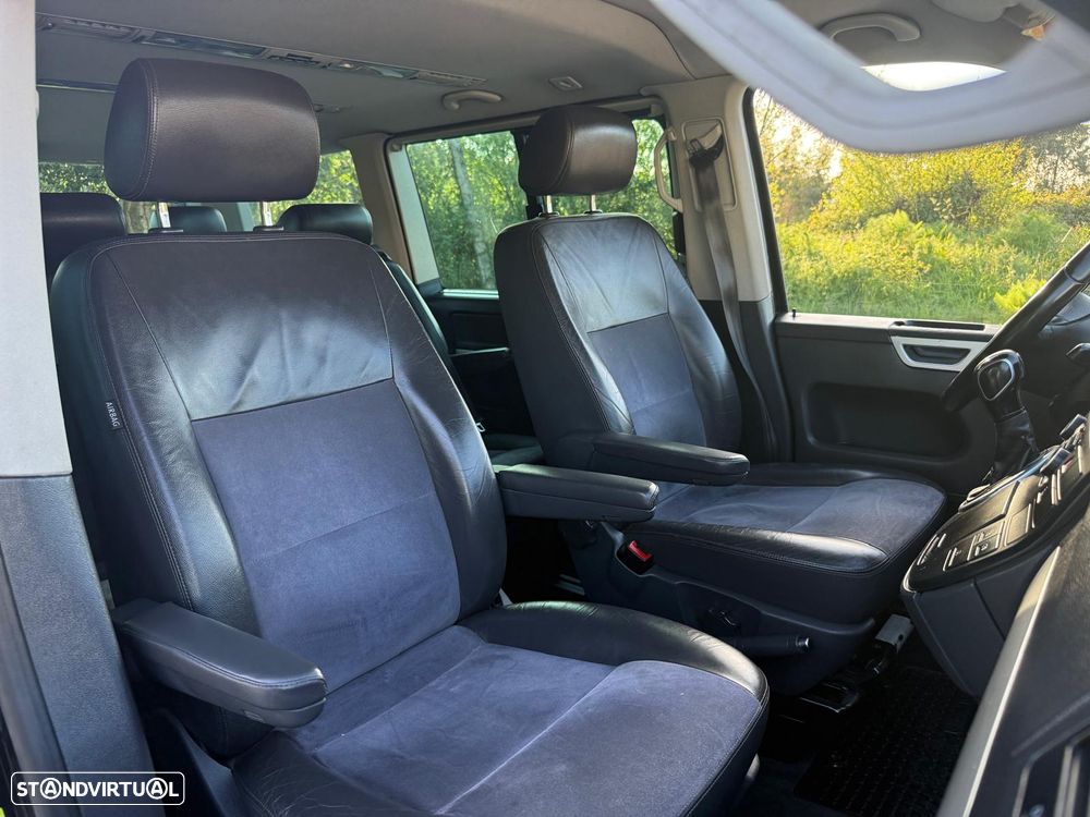 VW Multivan 2.0 TDi 180 Highline BlueMotion - 14