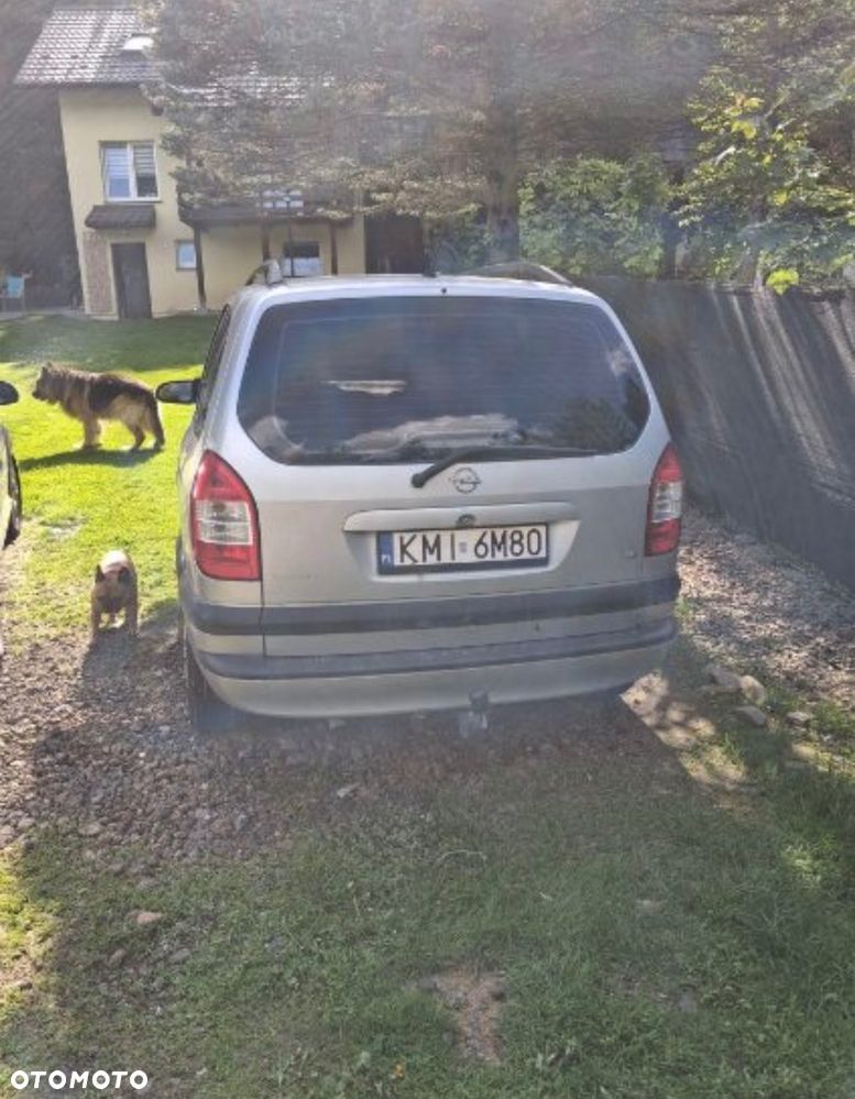 Opel Zafira 1.8 16V Comfort - 5