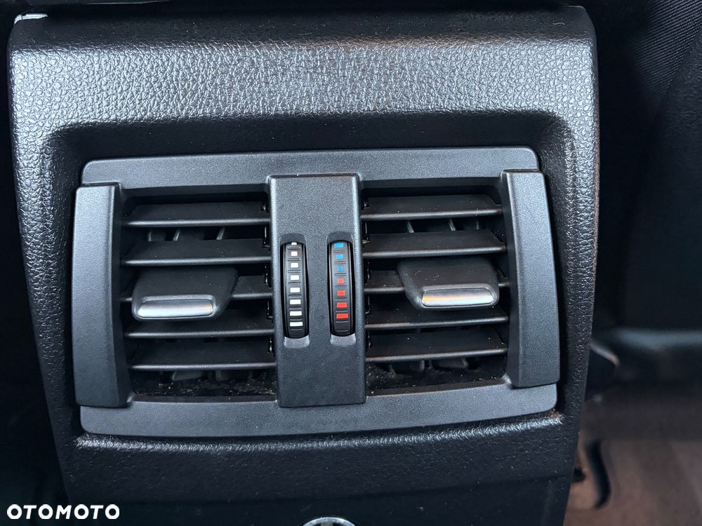 BMW Seria 1 116d EfficientDynamics Edition - 27