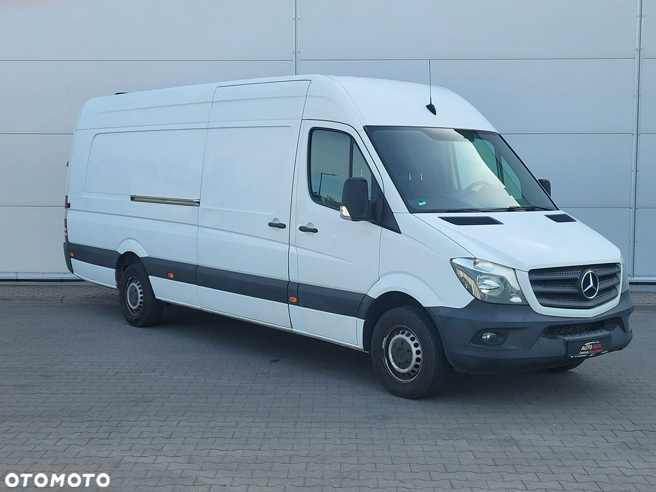 Mercedes-Benz Sprinter - 10