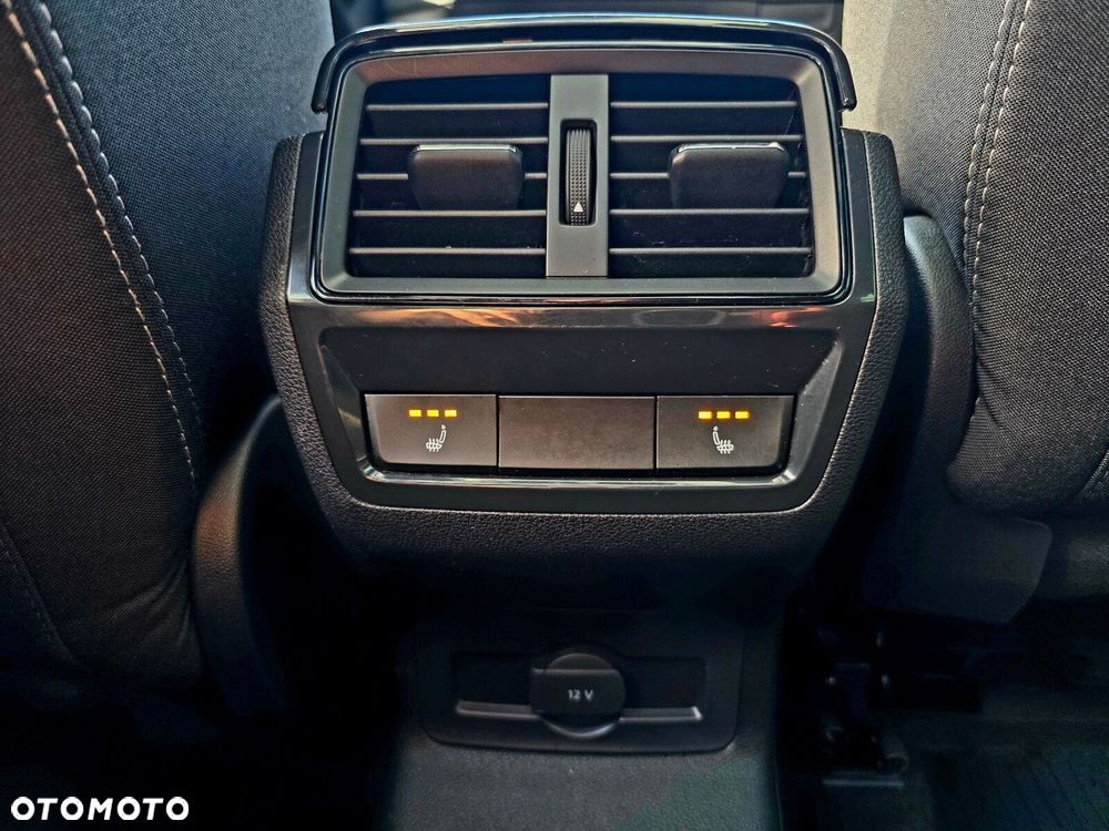 Skoda Karoq 1.5 TSI ACT Sportline DSG - 27