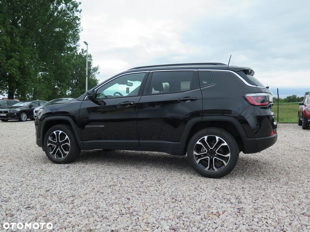 Jeep Compass - 4