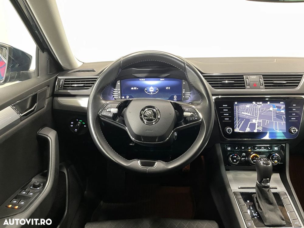 Skoda Superb 2.0 TDI DSG Ambition - 8