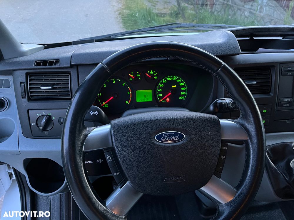 Ford Transit - 6