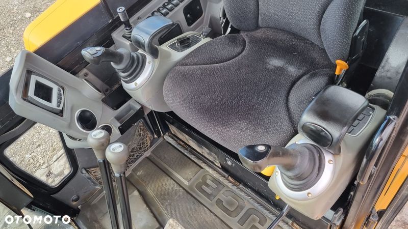 JCB 65R-1 Minikoparka - 7