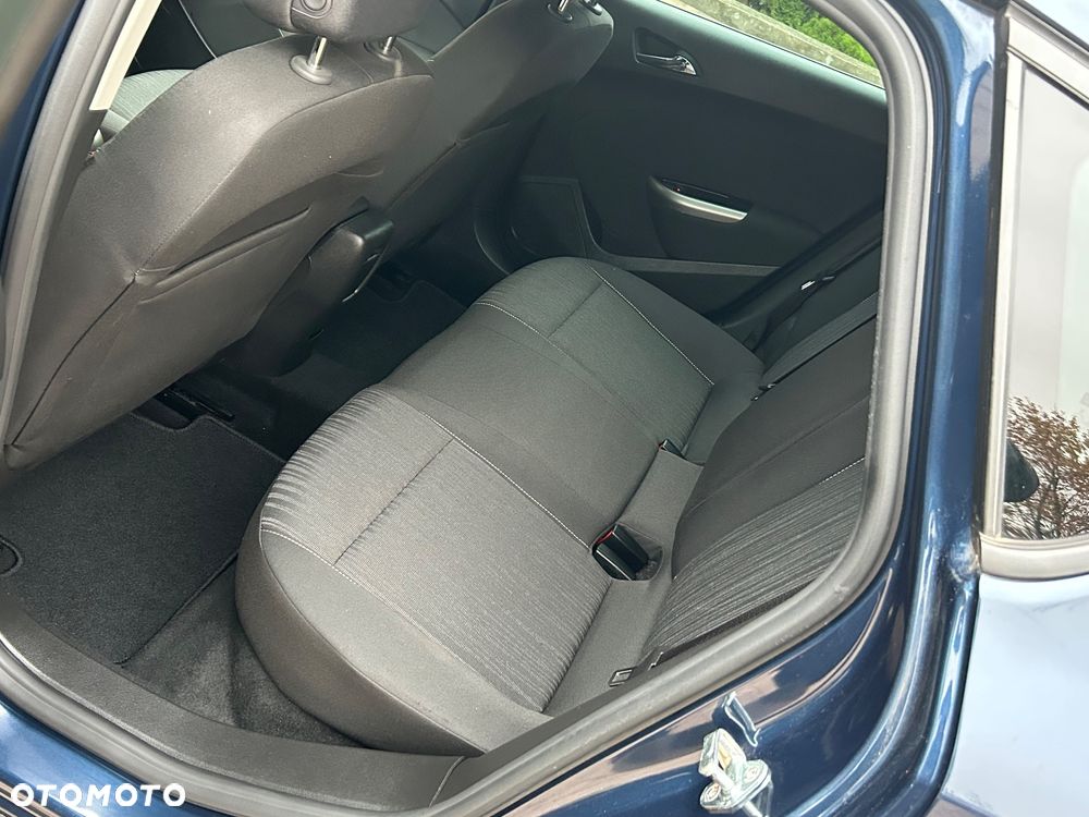 Opel Astra 1.4 T Sport - 15