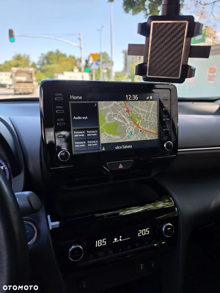 Toyota Yaris Cross Hybrid 1.5 Executive - 15