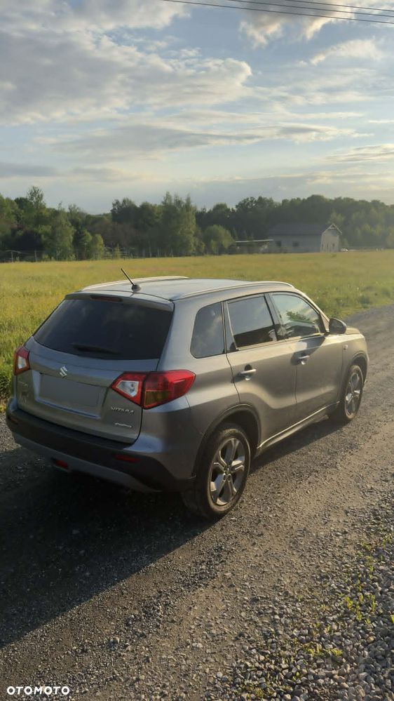 Suzuki Vitara 1.6 Premium 4WD - 6