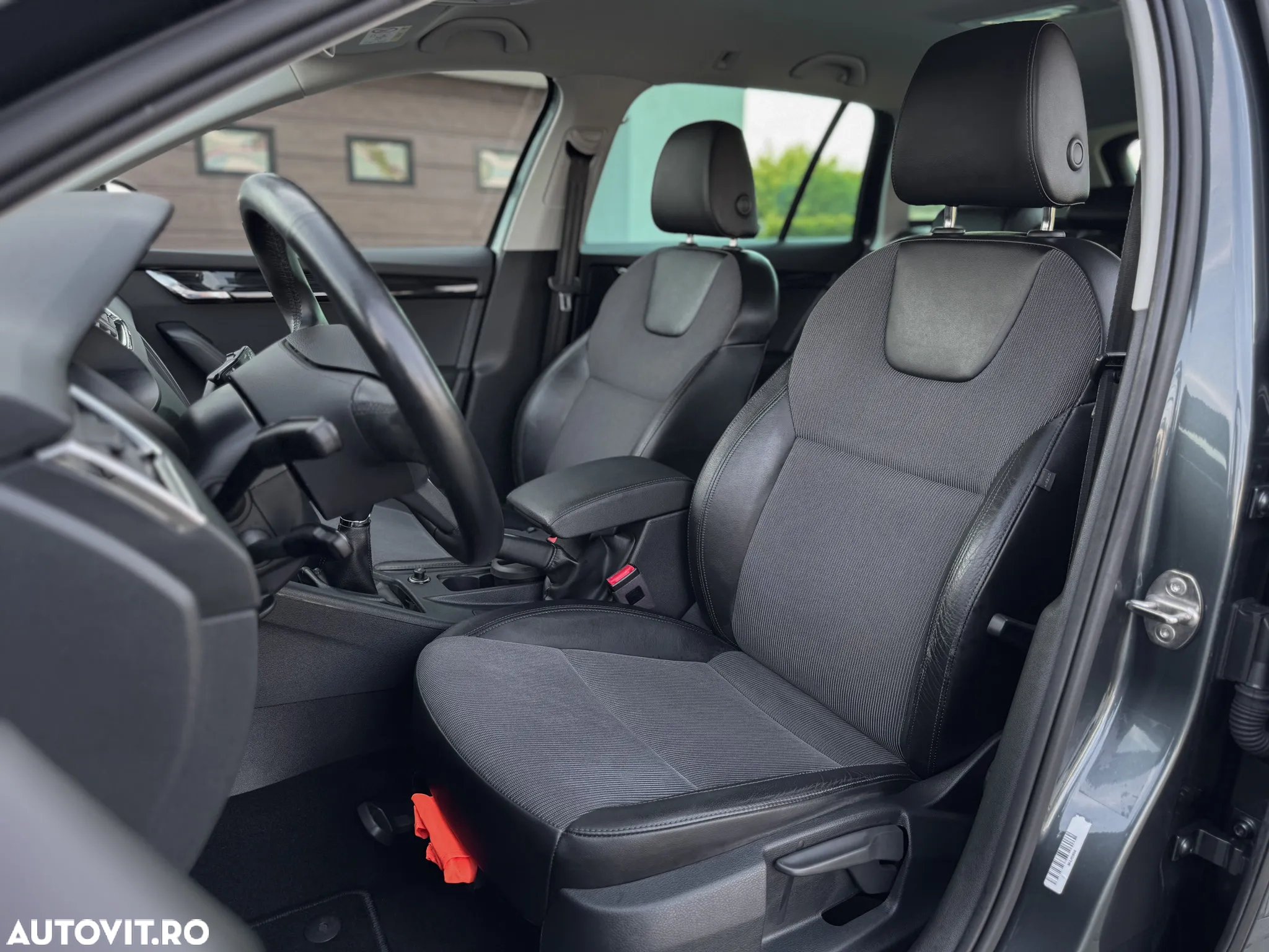 Skoda Octavia Combi 1.4 TSI Style - 6