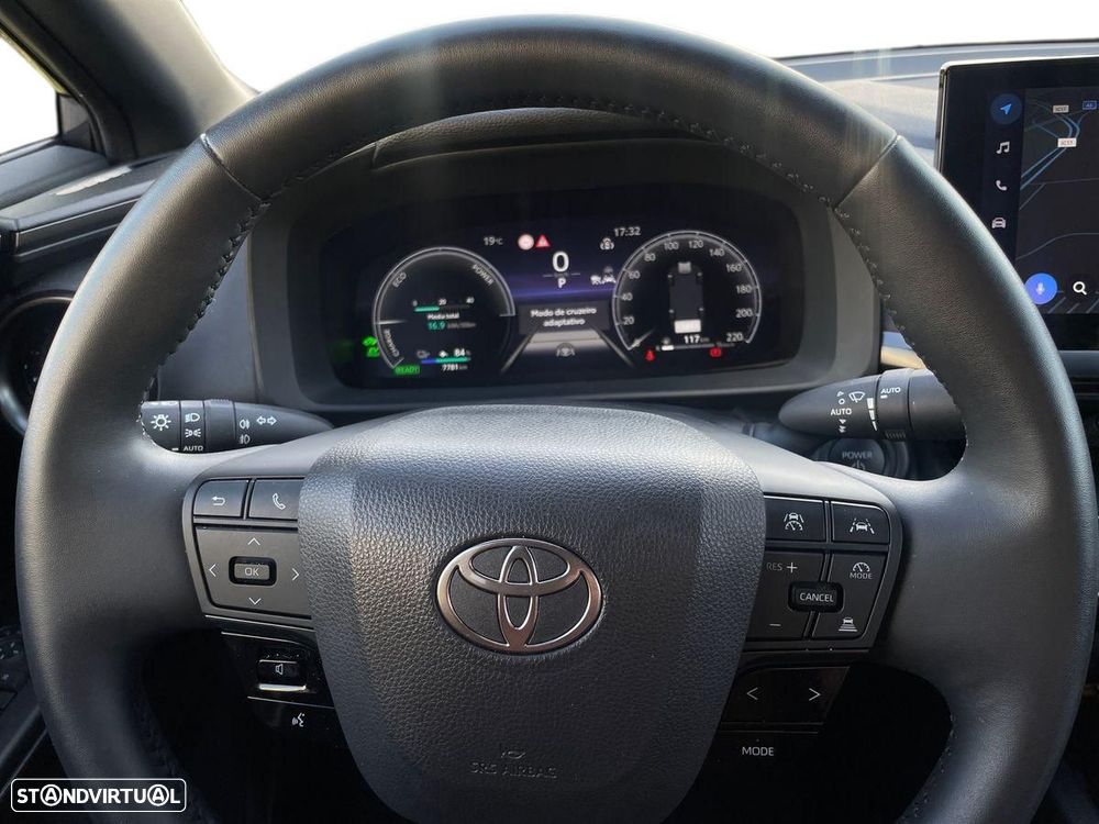 Toyota C-HR 2.0 HDF Plug-in Square Collection - 16