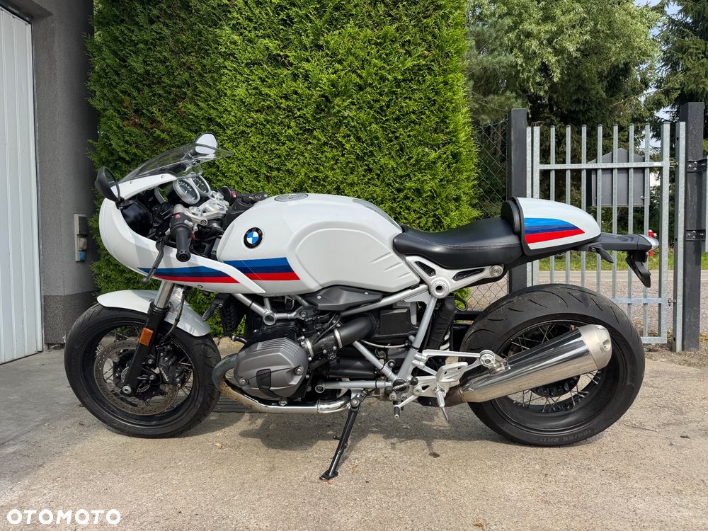 BMW R - 2