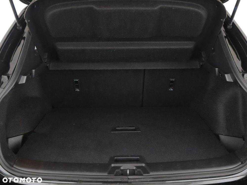 Nissan Qashqai 1.3 DIG-T N-Connecta EU6d - 21