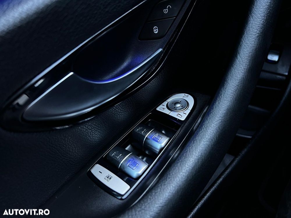 Mercedes-Benz E - 26