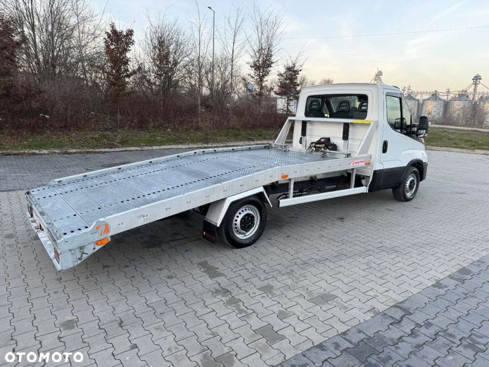 Iveco Daily - 16