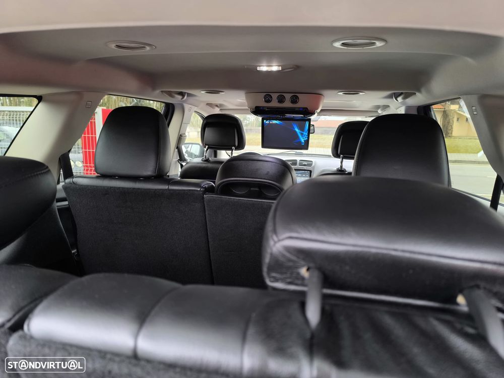 Fiat Freemont 2.0 M-Jet Urban - 40