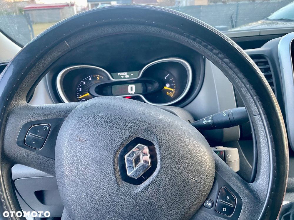 Renault Trafić - 25