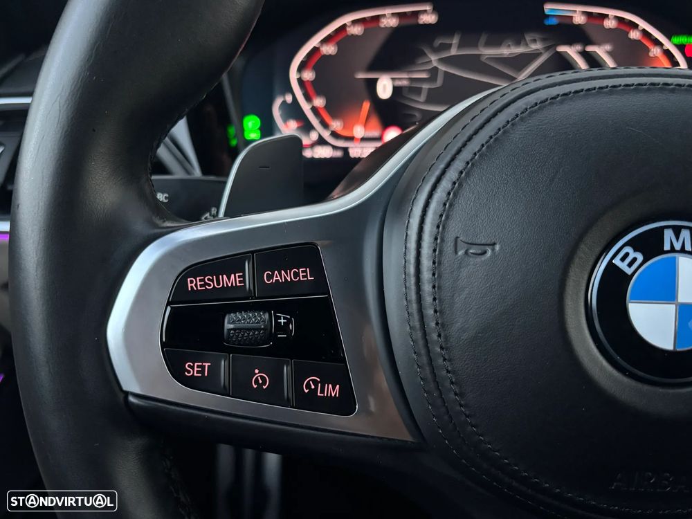 BMW 320 d Touring Pack M Auto - 27