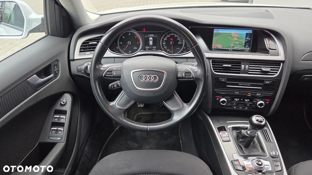 Audi A4 Avant - 9