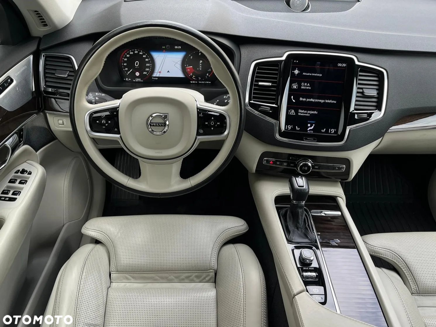 Volvo XC 90 D5 AWD Inscription - 11