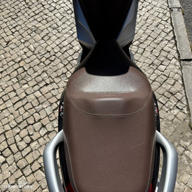 Piaggio Medley 125 - 26