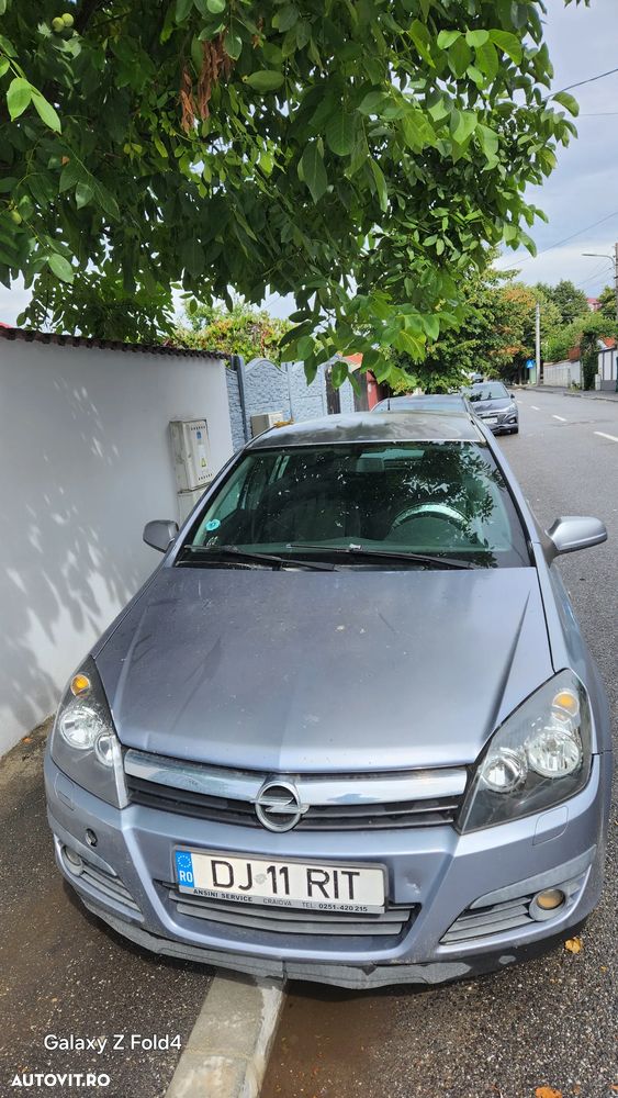Opel Astra 1.7 CDTi Cosmo - 1