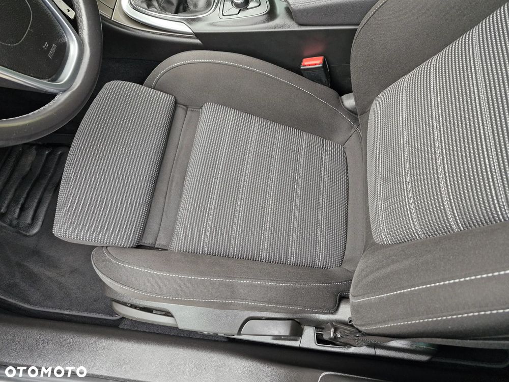 Opel Insignia 1.4 T Cosmo S&S - 15