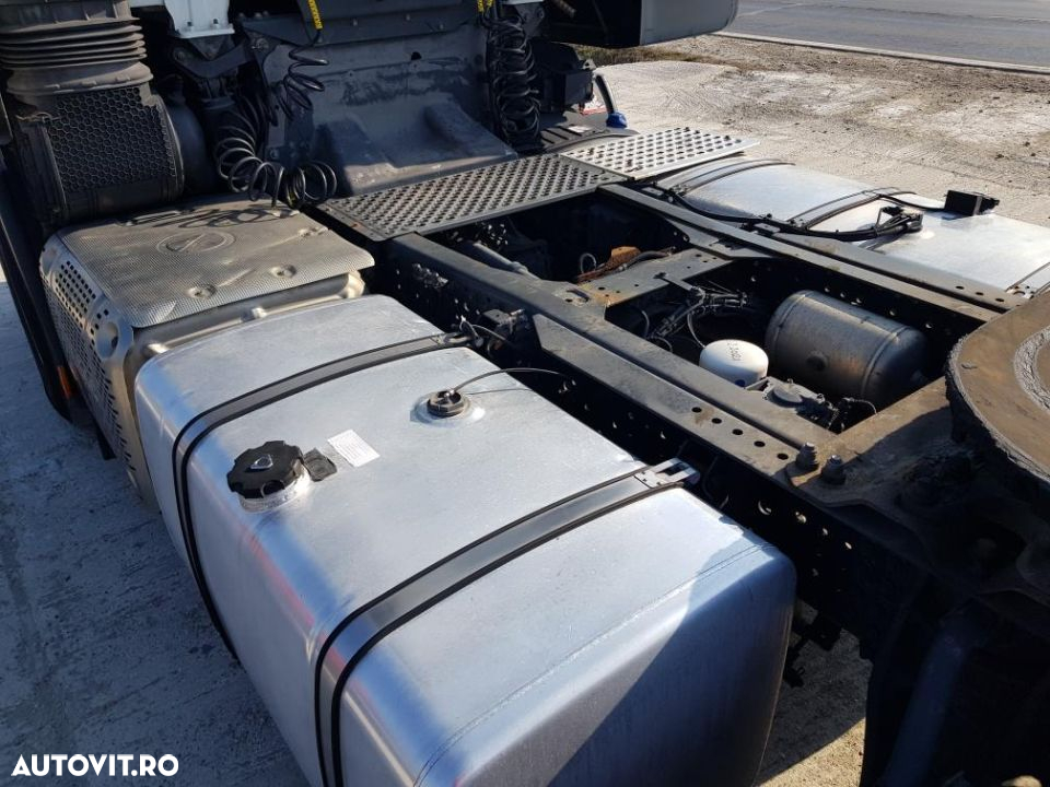 Iveco Stralis 500 EURO 6 - 32
