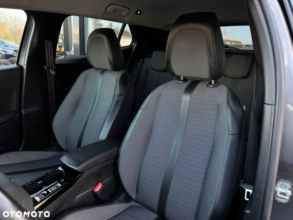 Peugeot 2008 PureTech 130 EAT8 Allure - 12