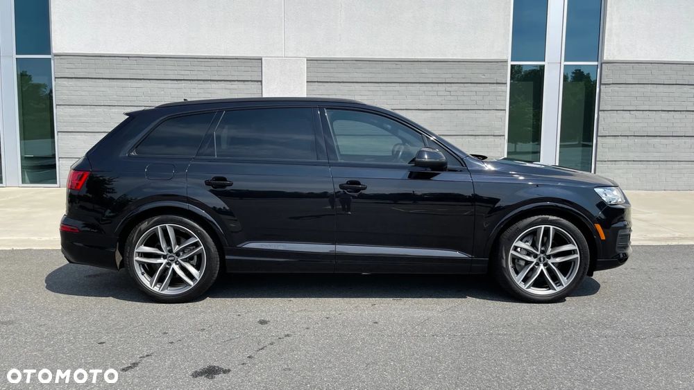 Audi Q7 3.0 TFSI Quattro Tiptronic - 5