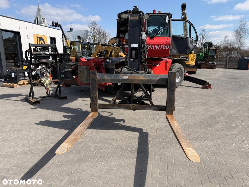 Manitou MRT 2540 + PRIVILEGE ŁADOWARKA TELESKOPOWA 2016 5600 MTH - 23