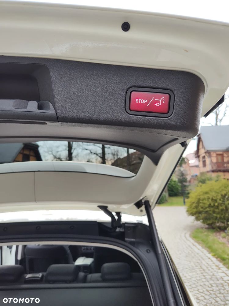 Mercedes-Benz GLE 250 d 4-Matic - 33