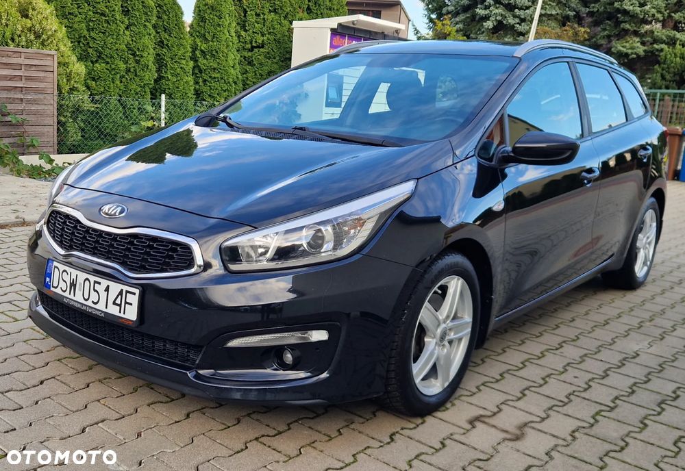 Kia Ceed Cee'd 1.6 CRDi M - 27