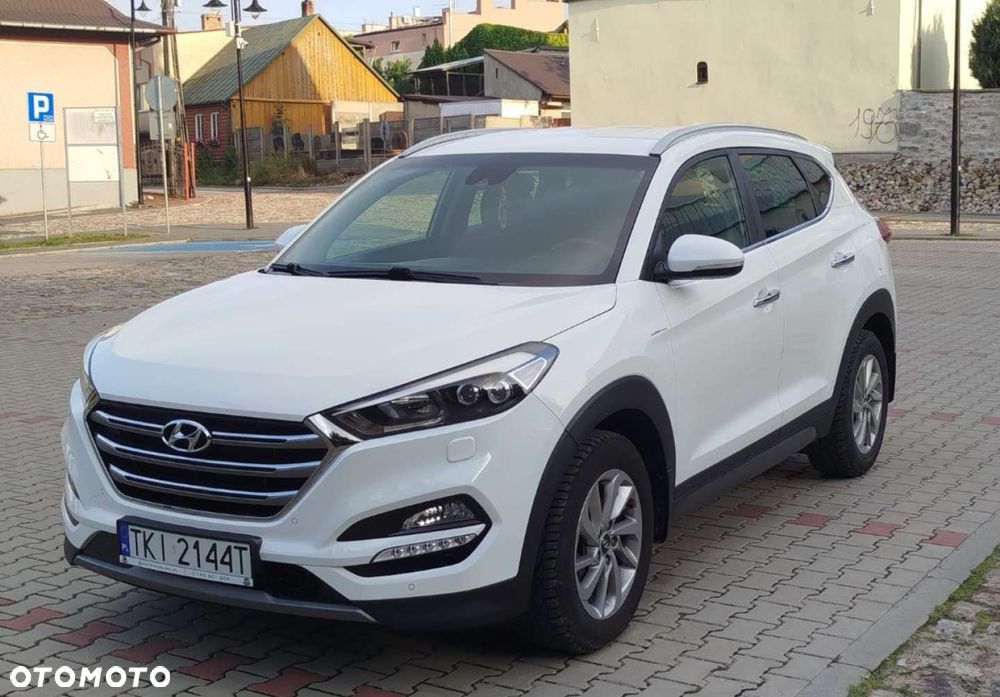 Hyundai Tucson - 2