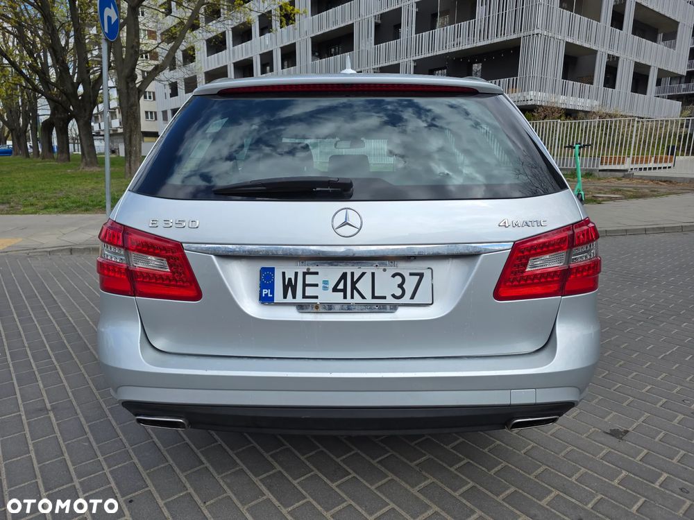 Mercedes-Benz Klasa E 350 4Matic Avantgarde Sport Edition AMG - 26