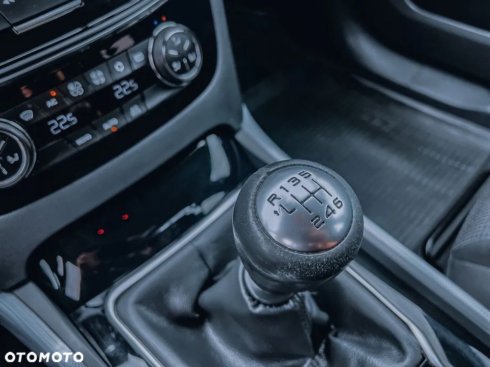 Peugeot 508 1.6 BlueHDi Active S&S - 22