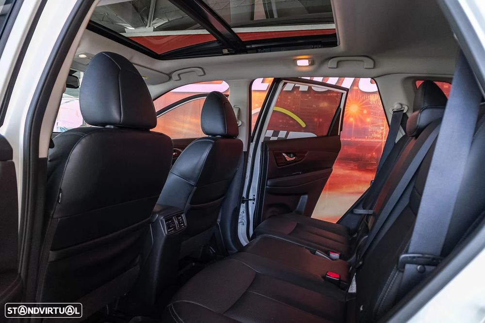 Nissan X-Trail 1.7 dCi Tekna 7L CVT - 23