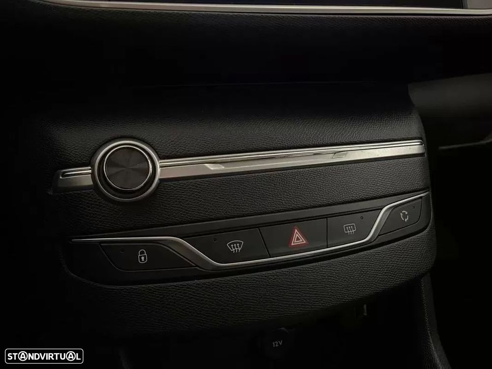 Peugeot 308 SW 1.5 BlueHDi Active - 21