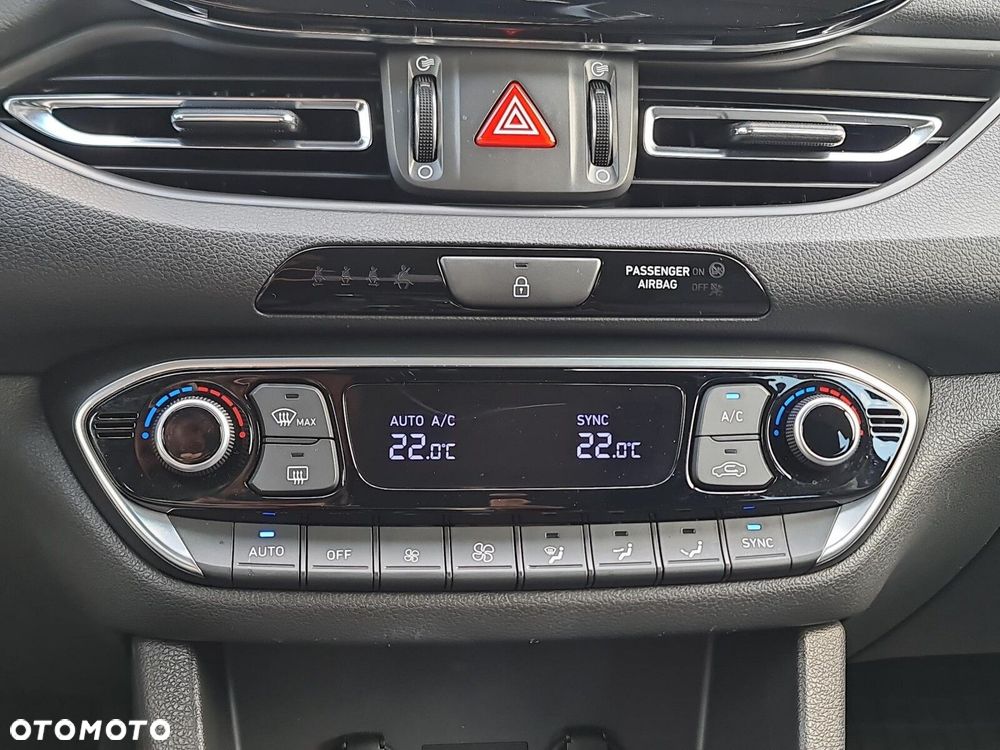 Hyundai i30 1.0 T-GDI Smart DCT - 20