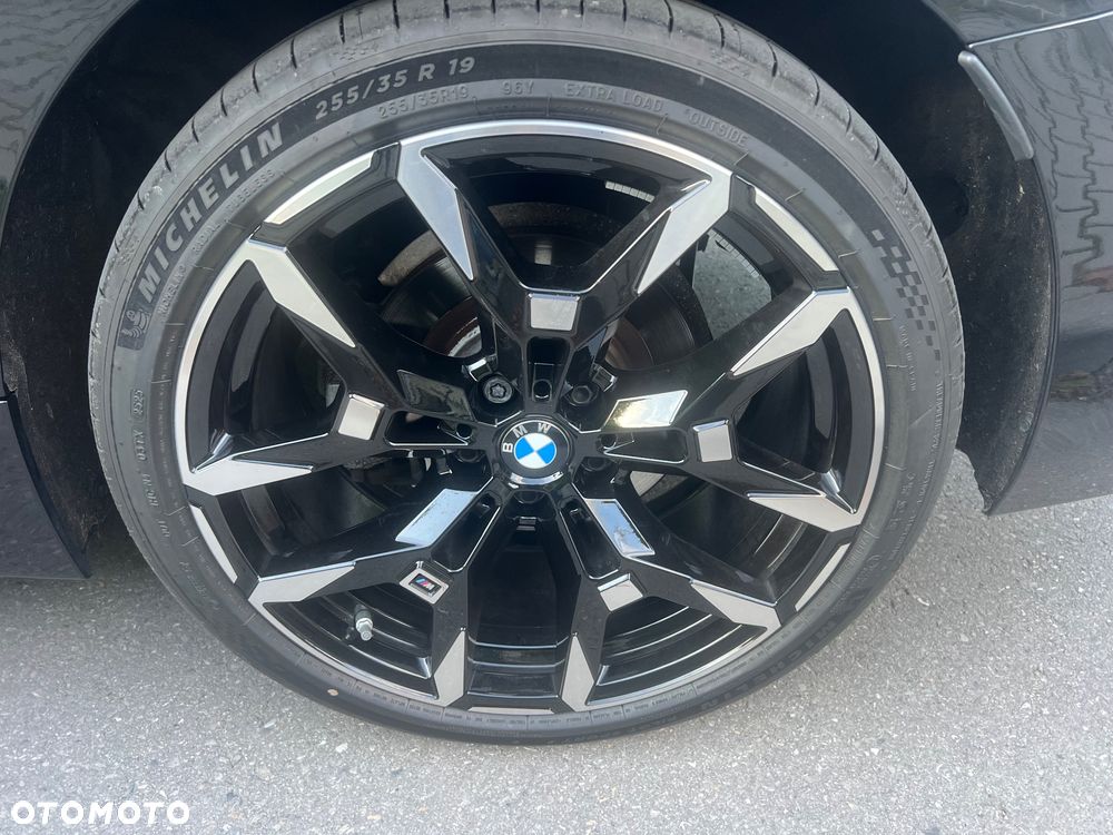 BMW Seria 3 320d xDrive Sport Line - 13