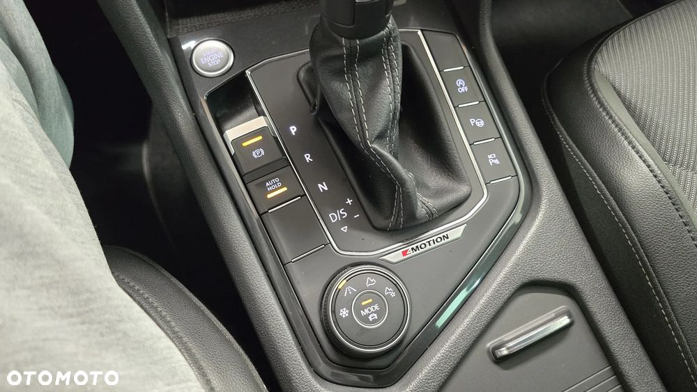 Volkswagen Tiguan - 34