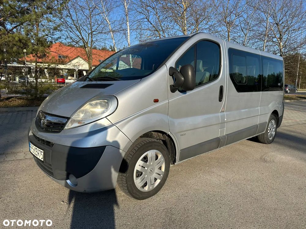 Opel Vivaro - 25