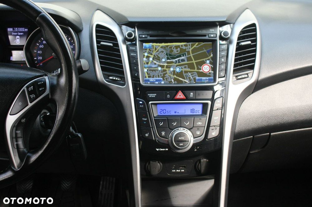 Hyundai i30 1.6 GDI BlueDrive Premium - 10