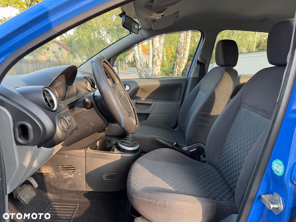 Ford Fiesta - 18