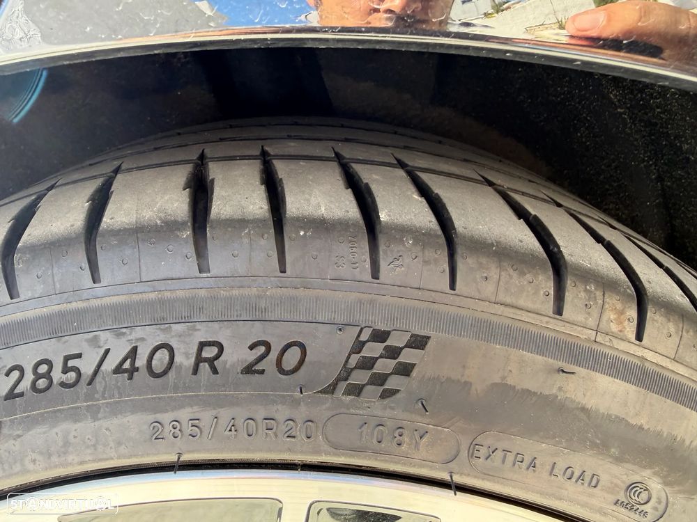 Porsche Taycan Turbo - 15