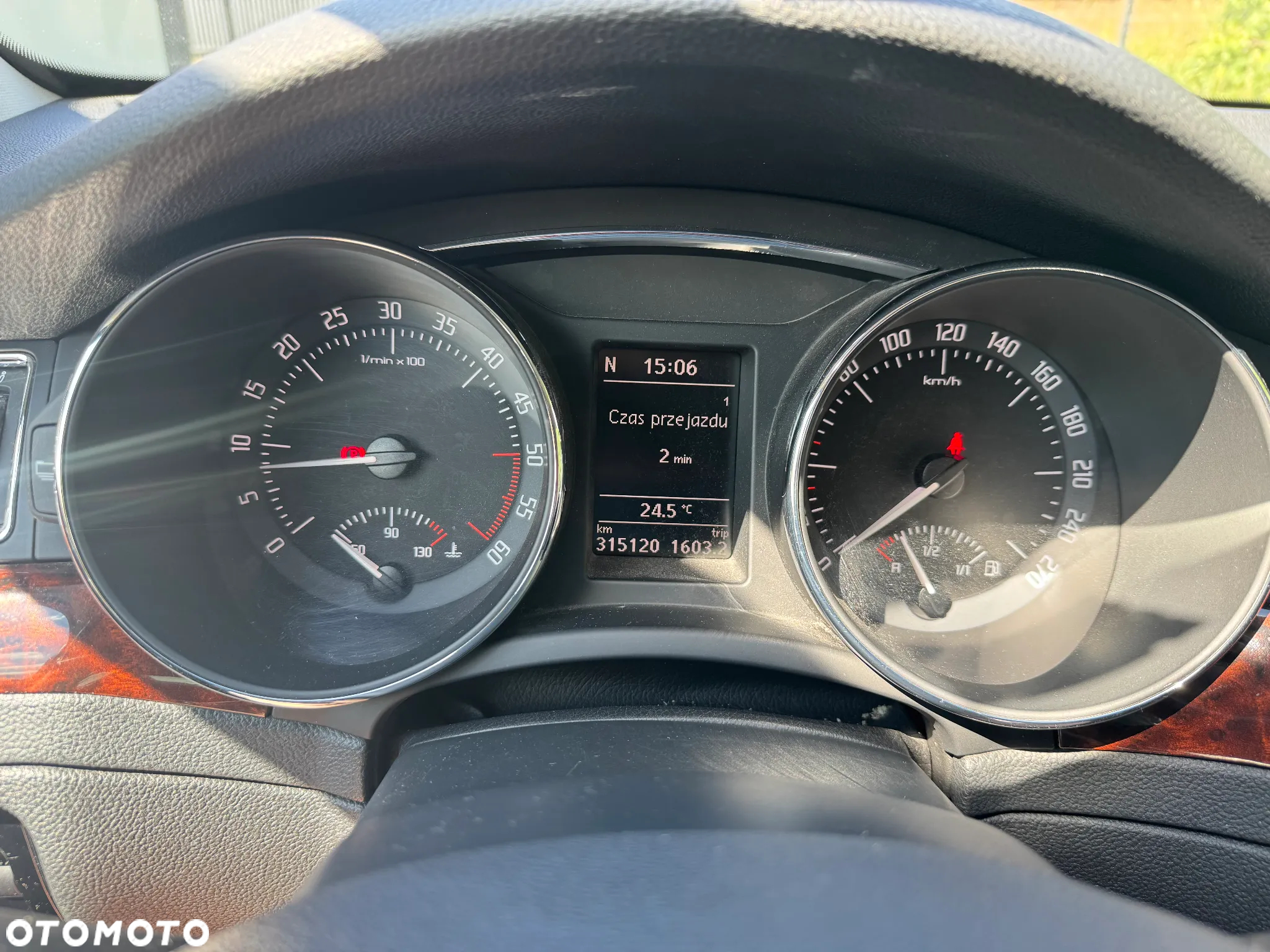 Skoda Superb 2.0 TDI 4x4 Elegance - 15
