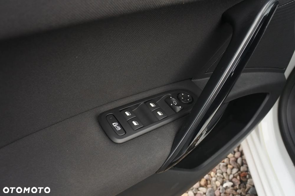 Peugeot 508 BlueHDi 150 Stop&Start Allure - 19