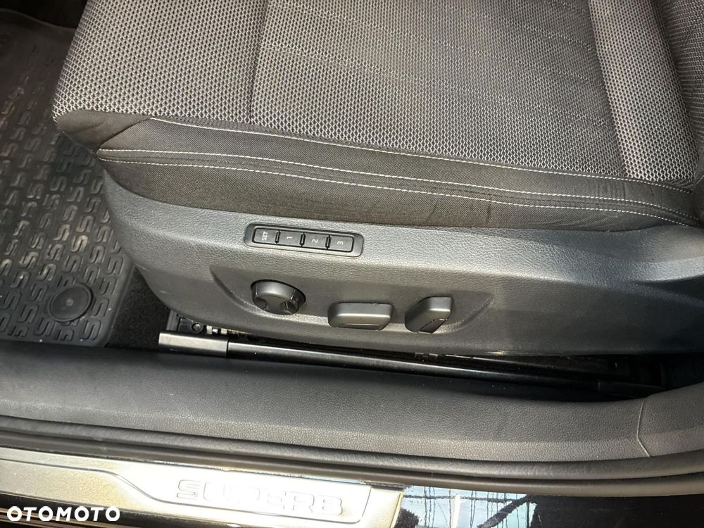 Skoda Superb - 22