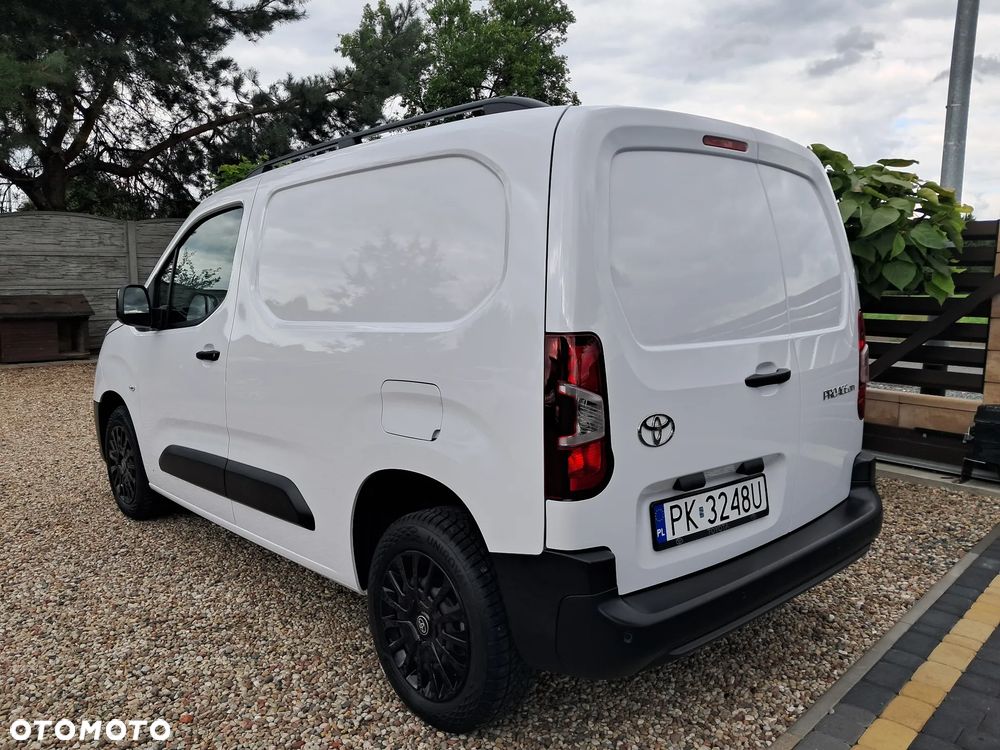 Toyota PROACEcity - 11