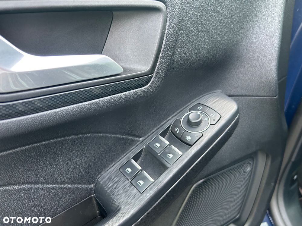 Ford Kuga 2.5 Duratec PHEV ST-LINE X - 37