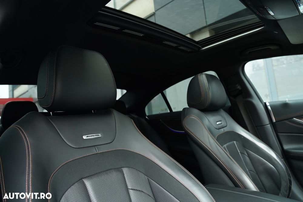 Mercedes-Benz CLS ver-amg-53-4matic-amg-speedshift-9g--tronic - 26